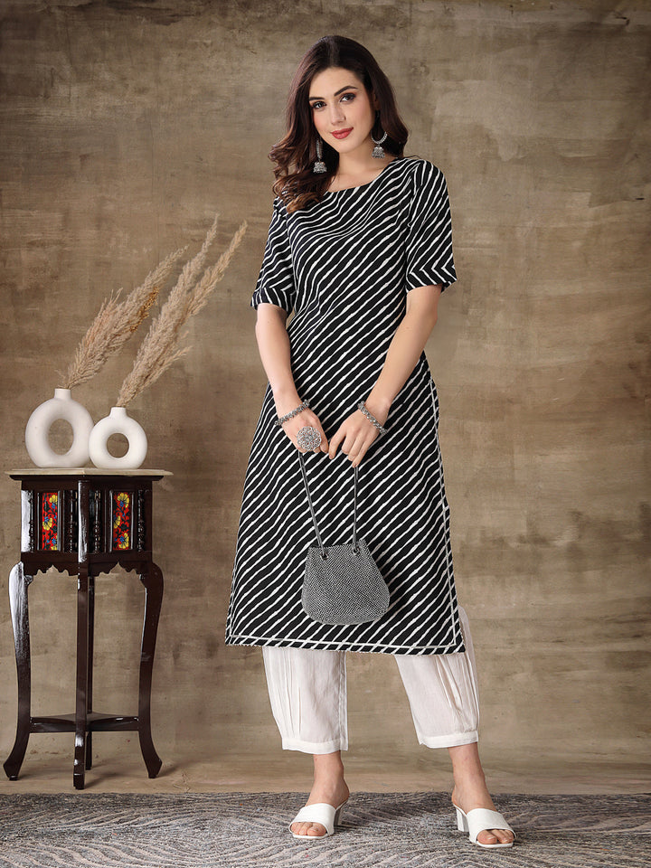 Black-Lehariya-Cotton-Straight-2-Piece-Kurta-Set