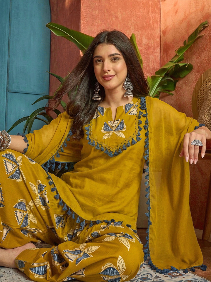 Corn Solid Cotton Straight Kurti Farshi Salwar Dupatta Set
