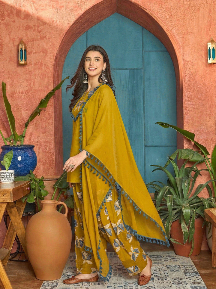 Corn Solid Cotton Straight Kurti Farshi Salwar Dupatta Set