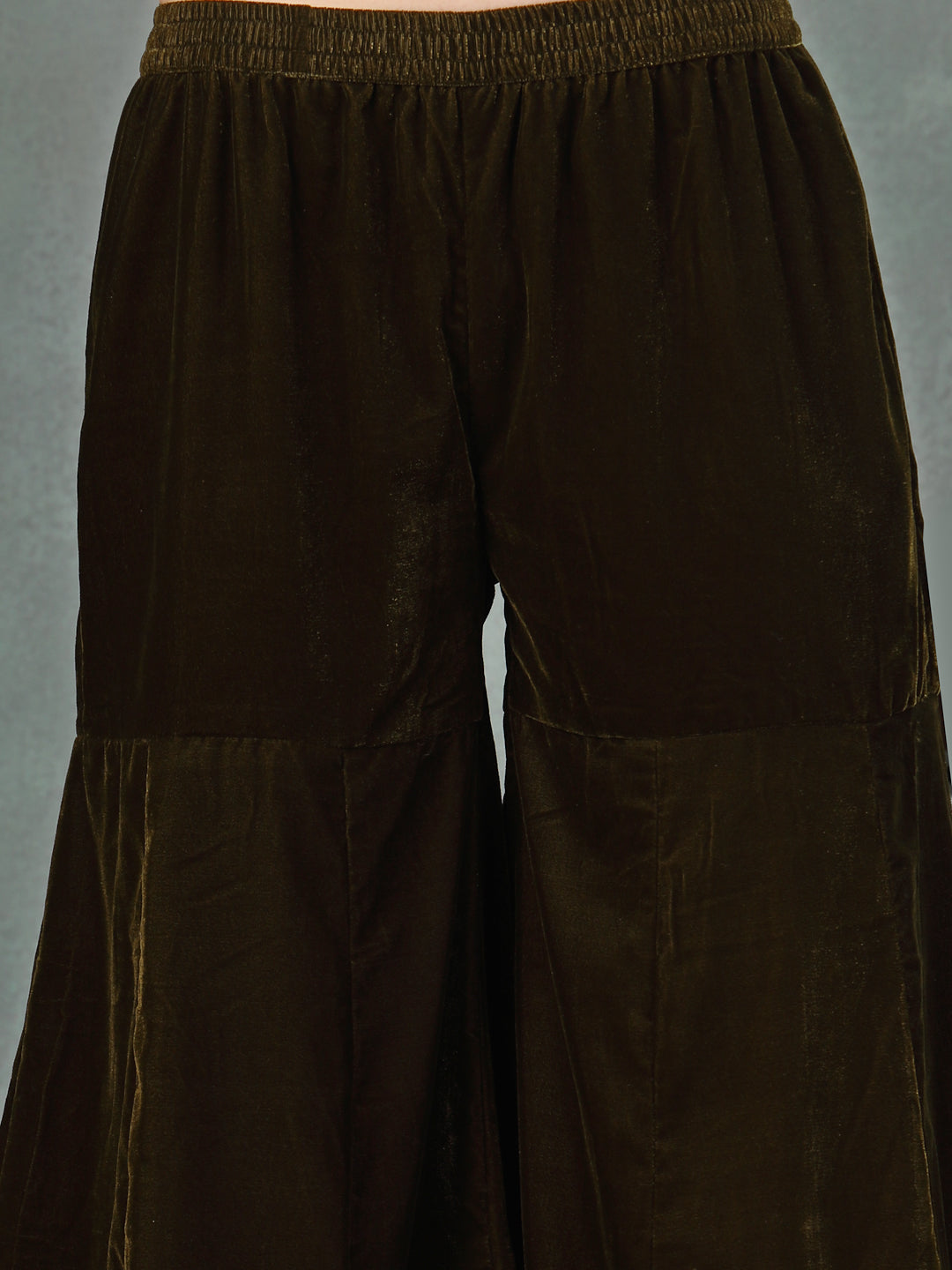 Green-Velvet-Embroidered-Straight-Sharara-Set