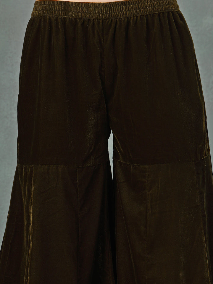 Green-Velvet-Embroidered-Straight-Sharara-Set
