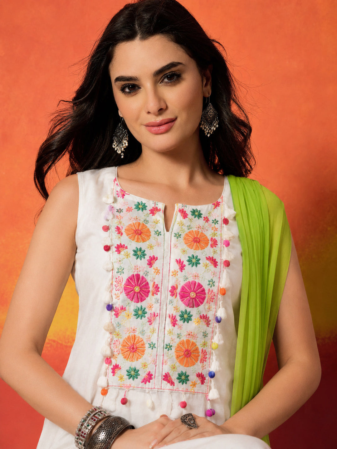 White Solid & Embroidered Pure Cotton Straight Kurti Farshi Salwar With Dupatta