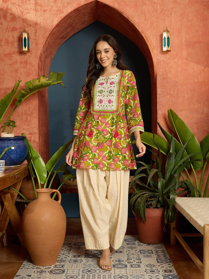 Green Floral Printed & Embroidered Cotton A-Line Short Kurti With Farshi Salwar