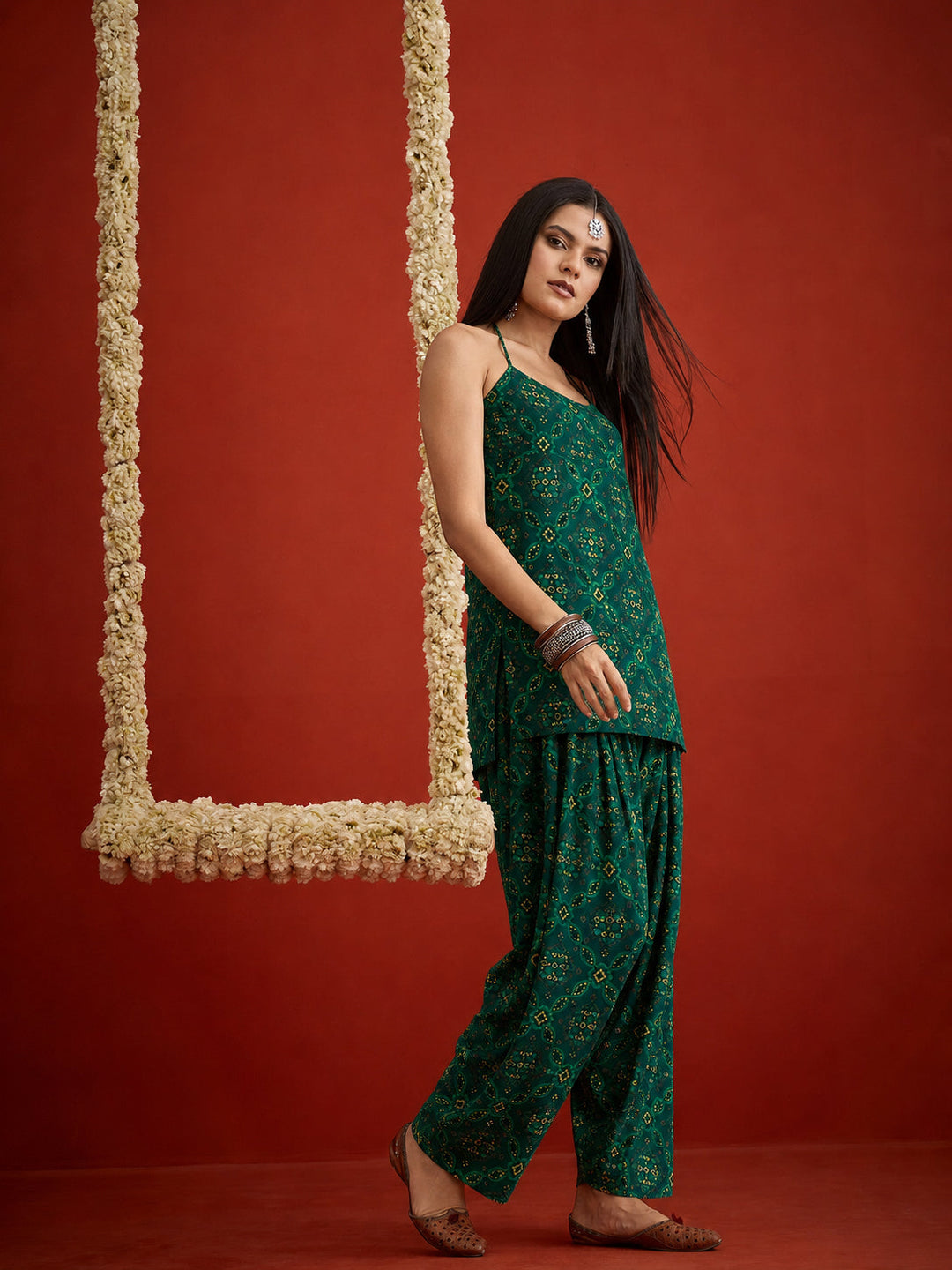 Green Bandhej Printed Reyon Straight Short Kurti With Farshi Salwar