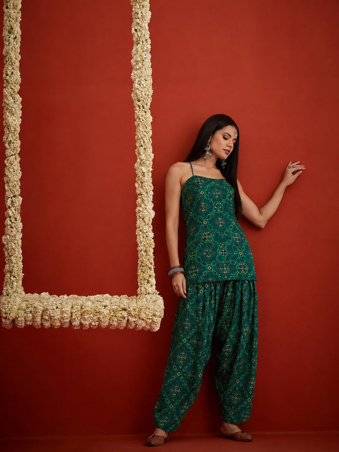 Green Bandhej Printed Reyon Straight Short Kurti With Farshi Salwar