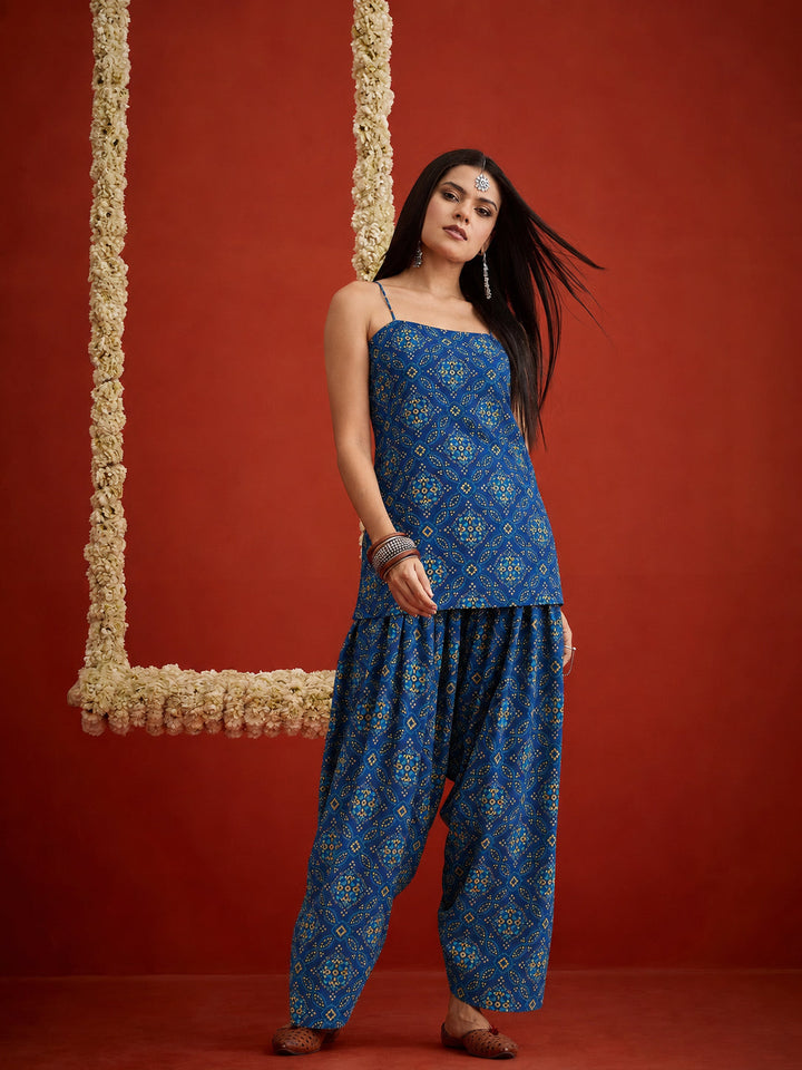 Navy Bandhej Printed Reyon Straight Short Kurti With Farshi Salwar