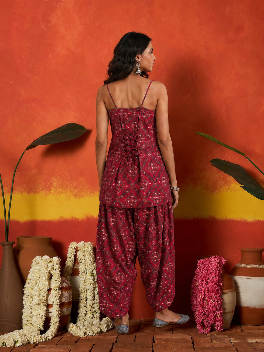 Red Bandhej Printed Reyon Straight Short Kurti With Farshi Salwar
