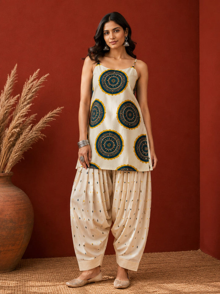 Teal Bandhej Printed Pure Cotton Staright Short Kurti With Farshi Salwar