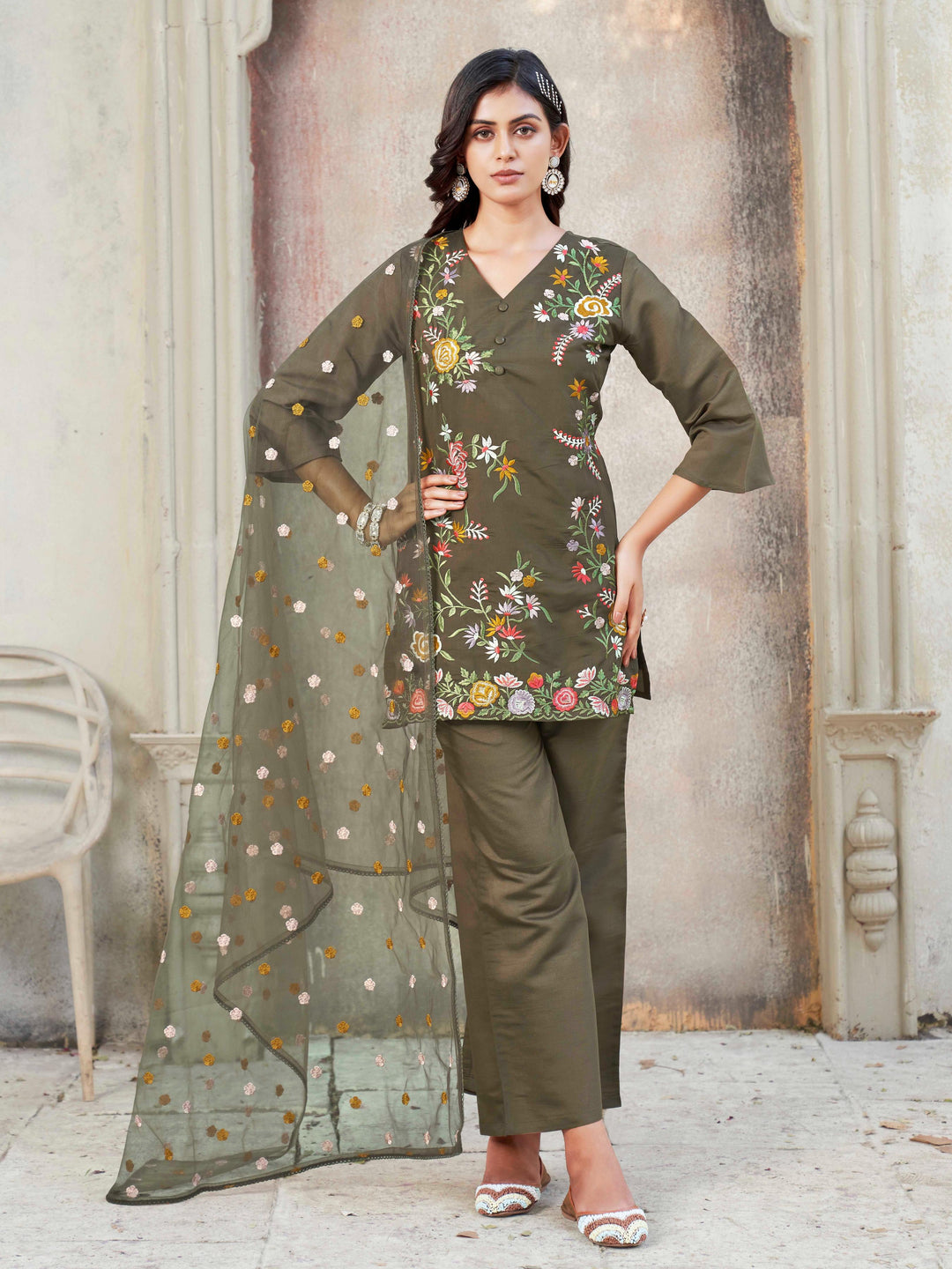 Brown-Silk-Blend-Floral-Print-Straight-3-Piece-Kurta-Set