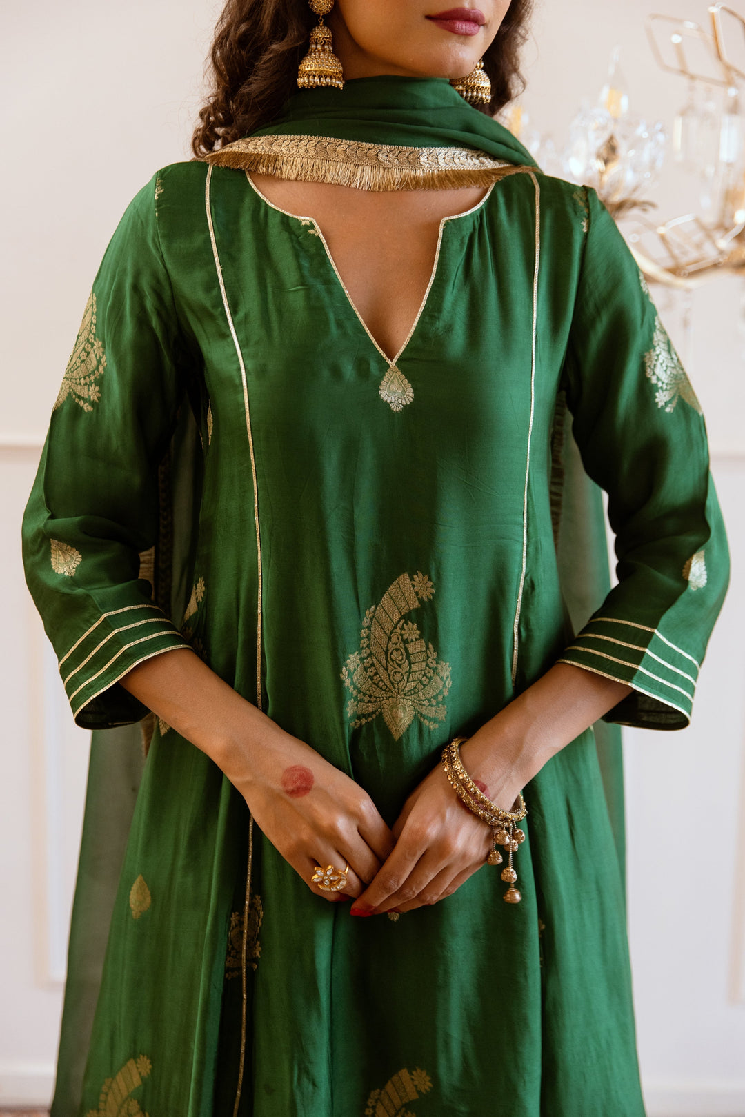 Kale-Green-Muslin-Silk-V-Neck-Anarkali-Set