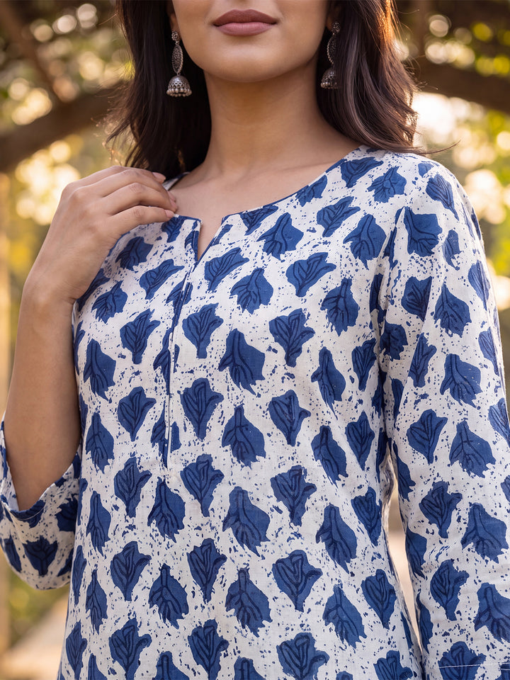 Abstract Printed Kurta with Trouser Set