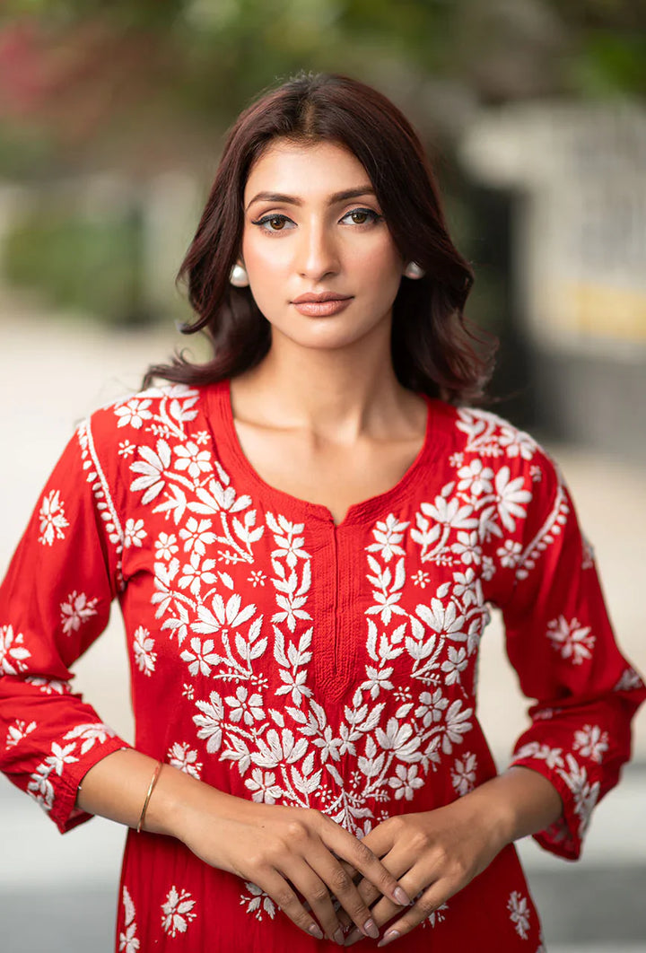 Laira-Red-Rayon-Three-Fourth-Sleeves-2-Piece-Kurta-Set