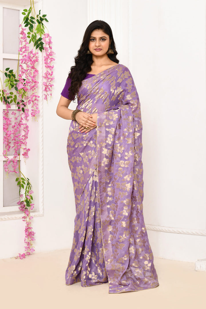 Lavendar-Jute-Upada-Golden-Leaf-Pattern-Saree