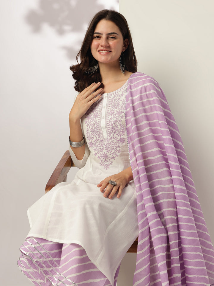 Lavender-Cotton-Straight-Yoke-Embroidered-3-Piece-Kurta-Set