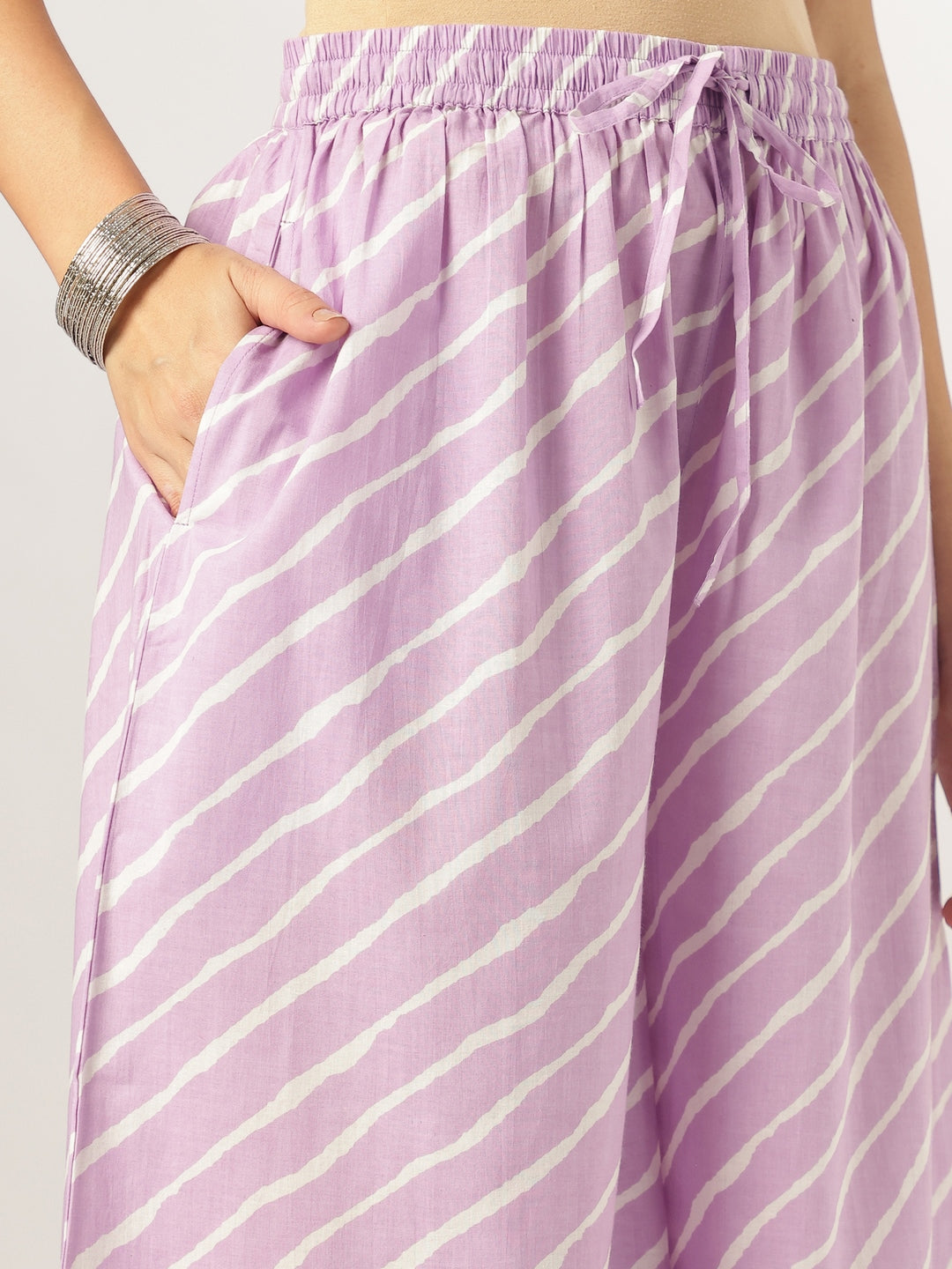 Lavender-Cotton-Straight-Yoke-Embroidered-3-Piece-Kurta-Set