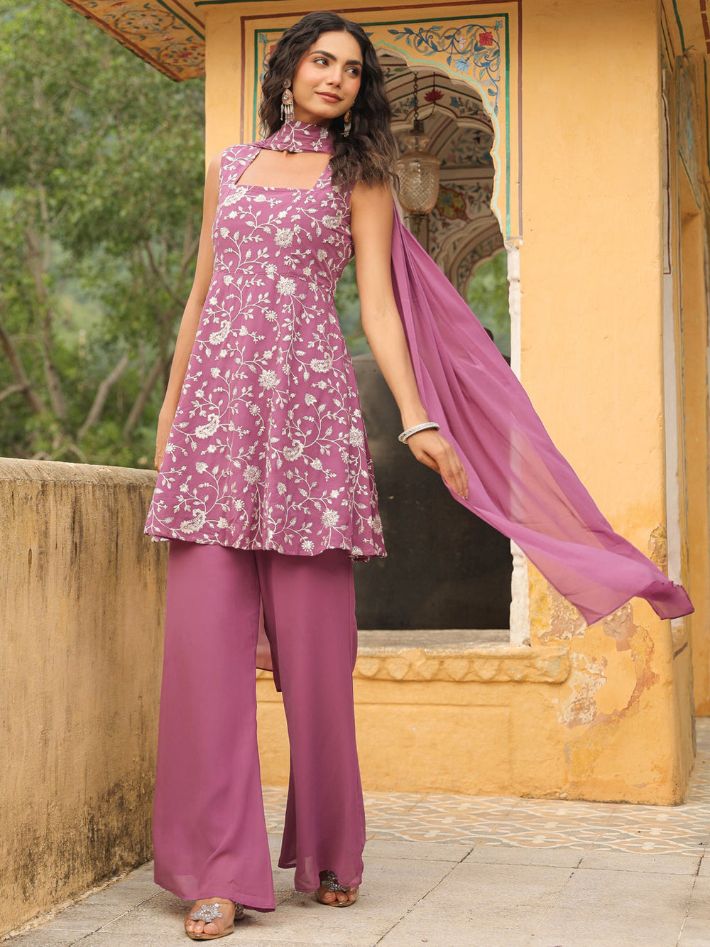 Lavender-Georgette-Embroidered-3-Piece-Kurta-Set