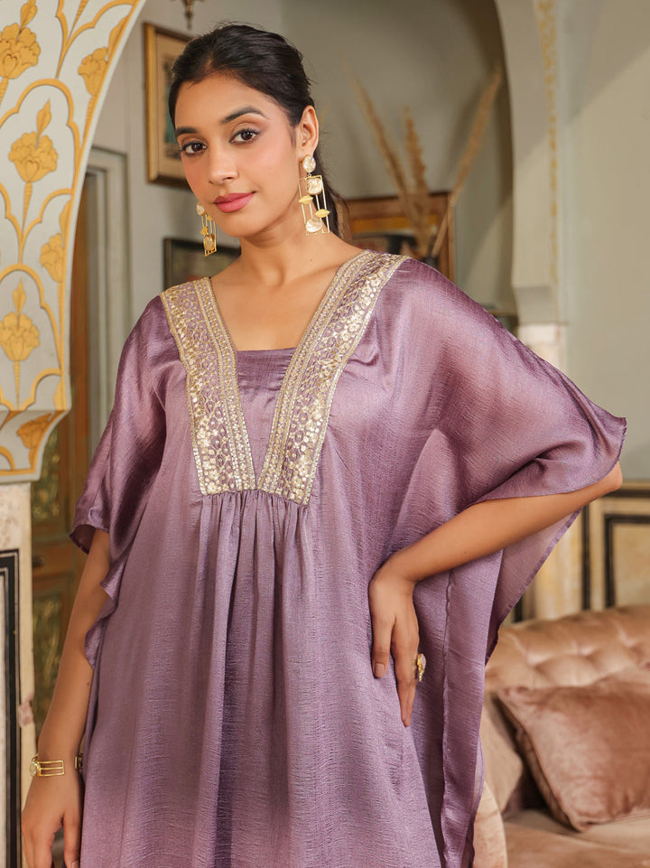 Lavender-Silk-Blend-Yoke-Embroidery-2-Piece-Kurta-Set