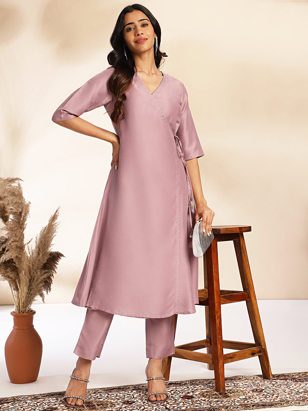 Lavender Chinnon Solid Kurta & Pant Set