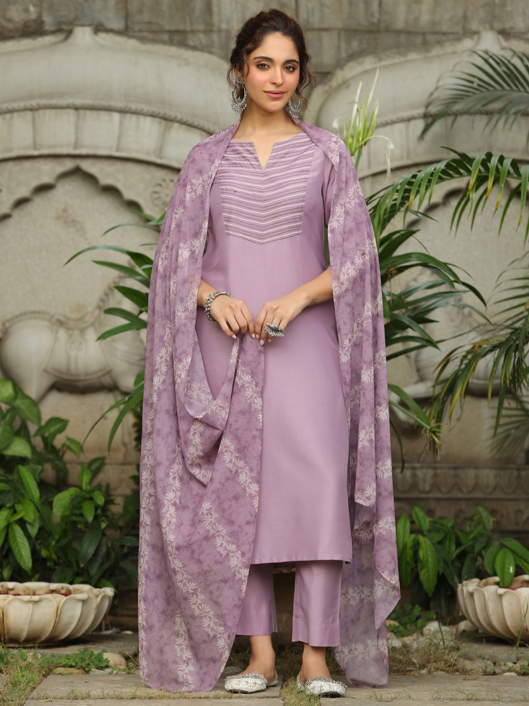 Lavender-Silk-Blend-Yoke-Embroidered-3-Piece-Kurta-Set