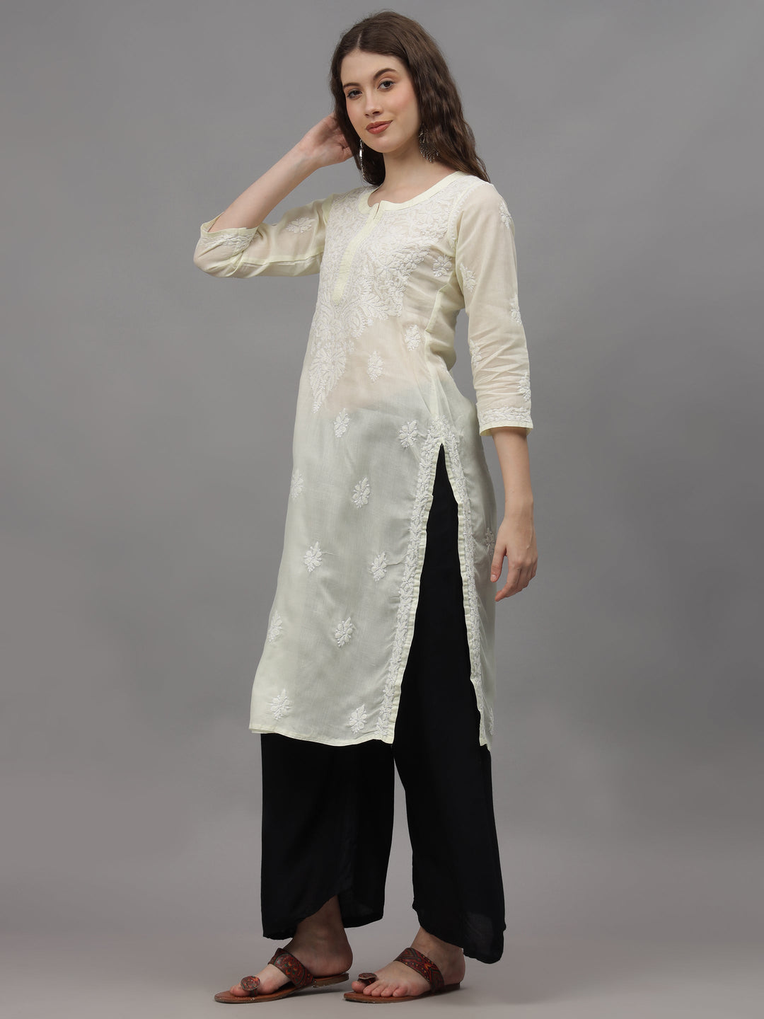 Lemon-&-White-Cotton-Embroidered-Chikankari-Kurta