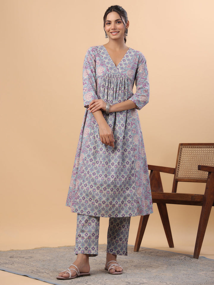 ZERESOUQ-Light-Blue-&-Multicolor-Cambric-Panelled-2-Piece-Kurta-Set