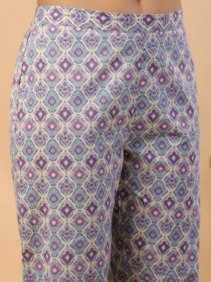 ZERESOUQ-Light-Blue-&-Multicolor-Cambric-Panelled-2-Piece-Kurta-Set