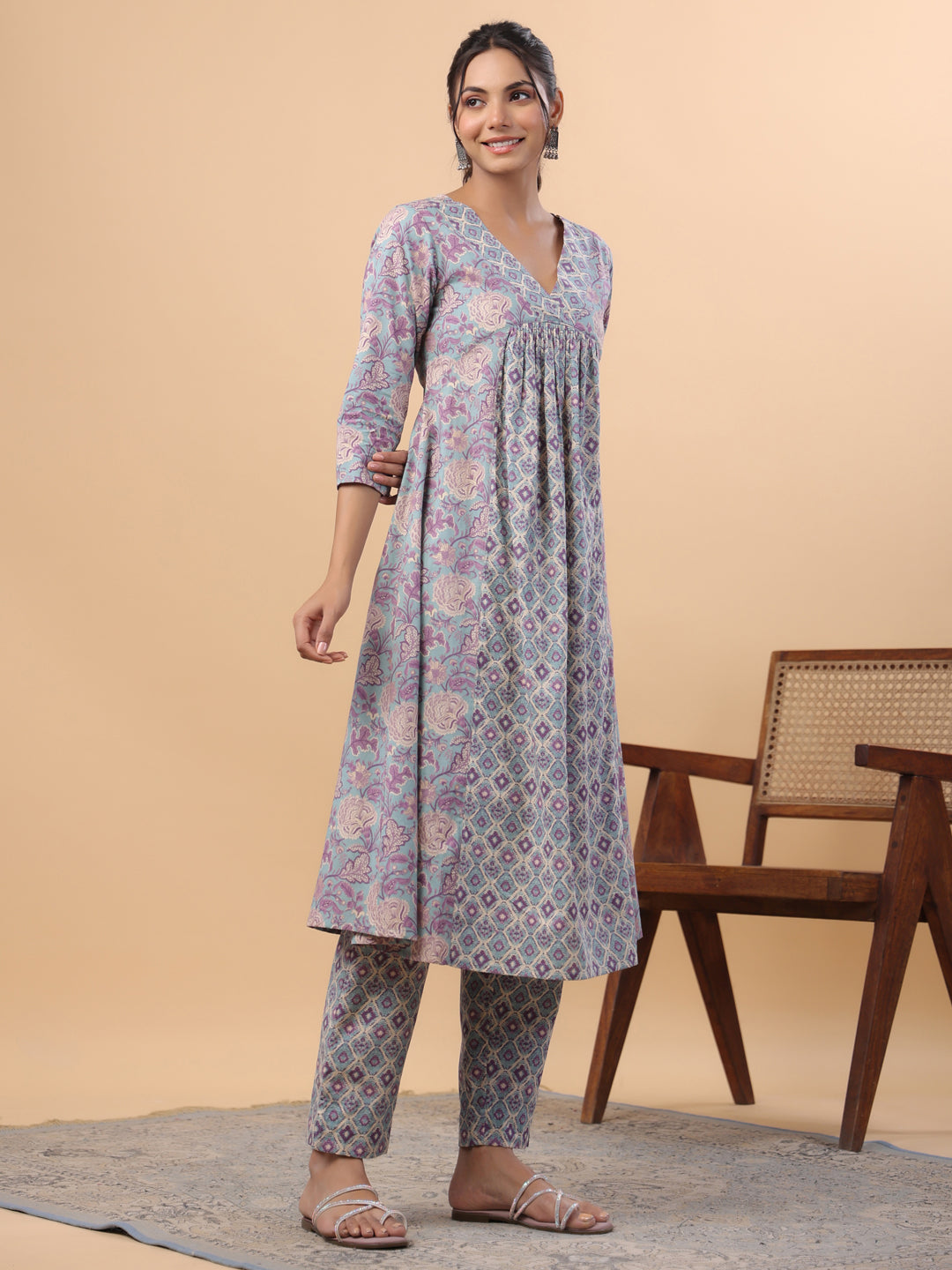 ZERESOUQ-Light-Blue-&-Multicolor-Cambric-Panelled-2-Piece-Kurta-Set