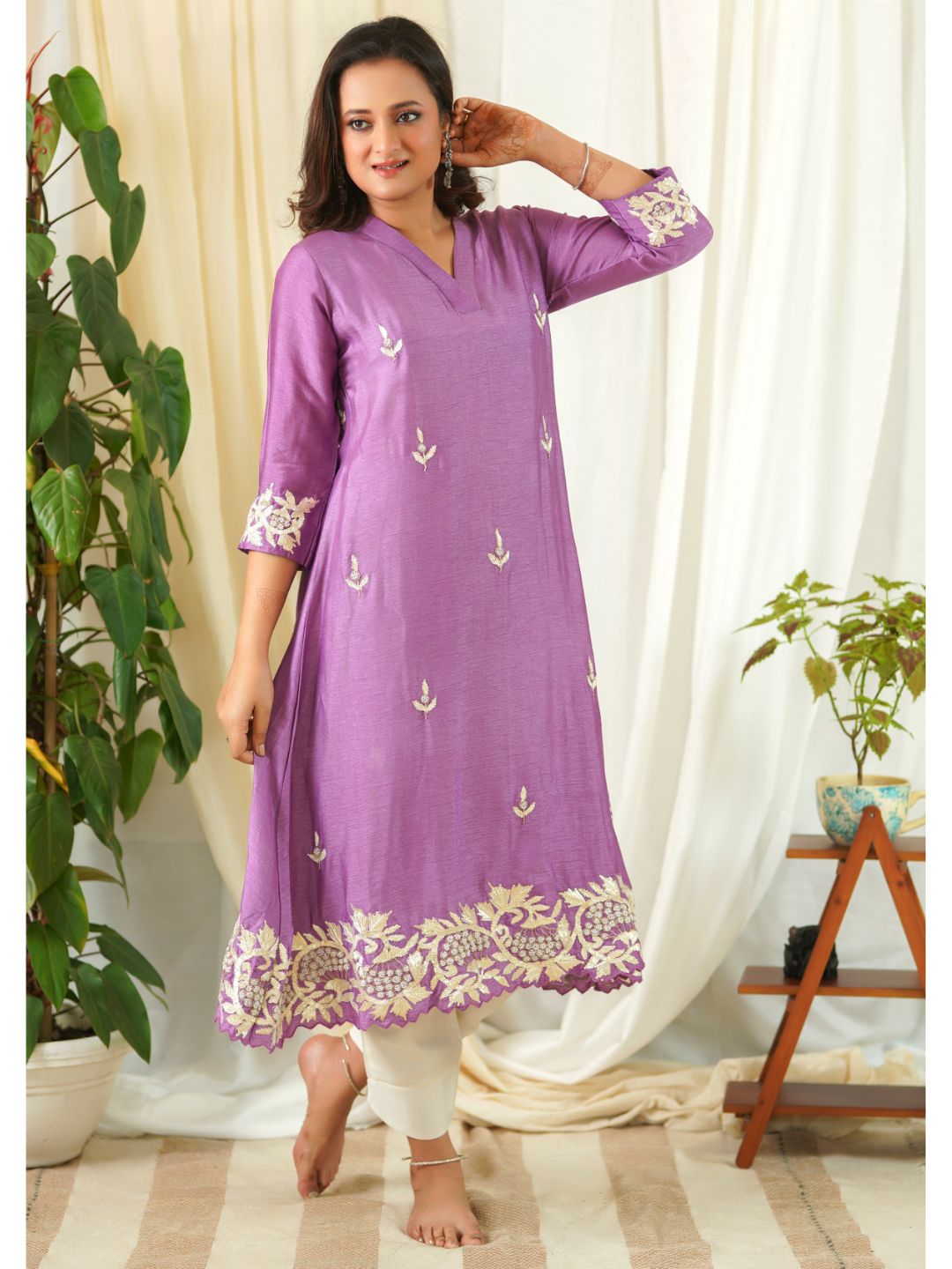 Lilac-Silk-A-Line-Kurta-with-Off-White-Pants