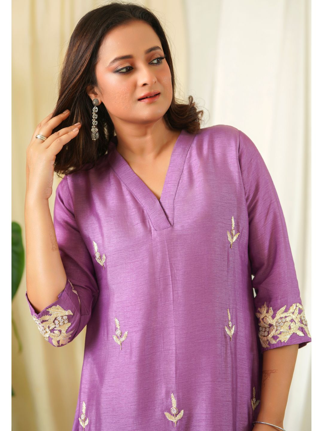 Lilac-Silk-A-Line-Kurta-with-Off-White-Pants