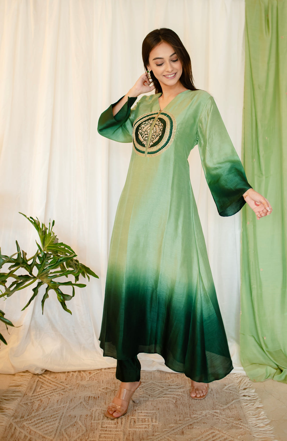 Shaded-Green-Silk-Ombre-2-Piece-Kurta-Set