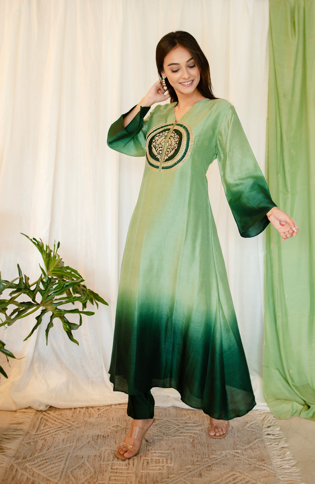 Shaded-Green-Silk-Ombre-2-Piece-Kurta-Set