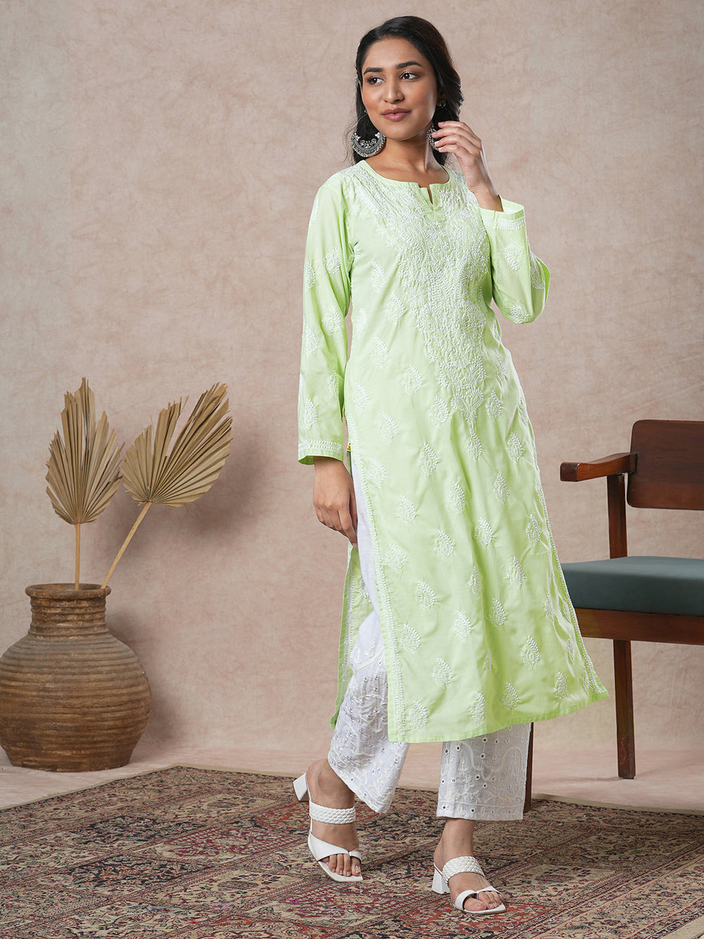 Liril-Green-Cotton-Embroidered-Chikankari-Kurta