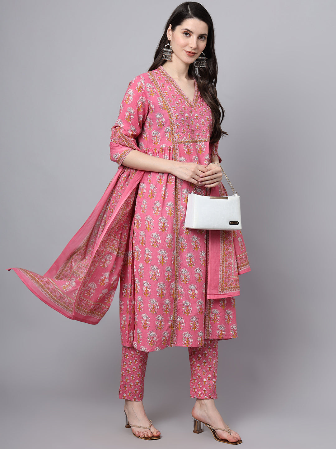 Pink-Cotton-Printed-Sequin-Work-3-Piece-Kurta-Set