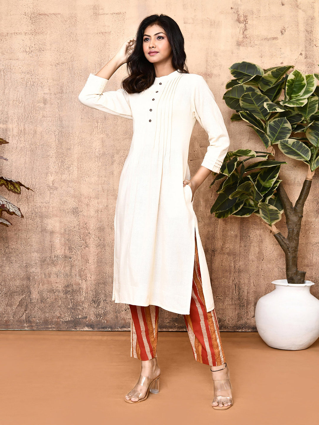 Luna-Off-White-Cotton-Handloom-2-Piece-Kurta-Set