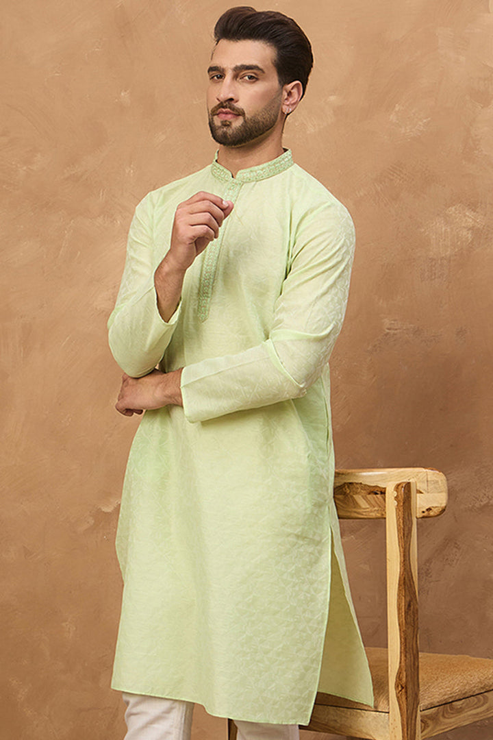 Mens Green Silk Blend Solid Embroidered Straight Kurta With Pant Set