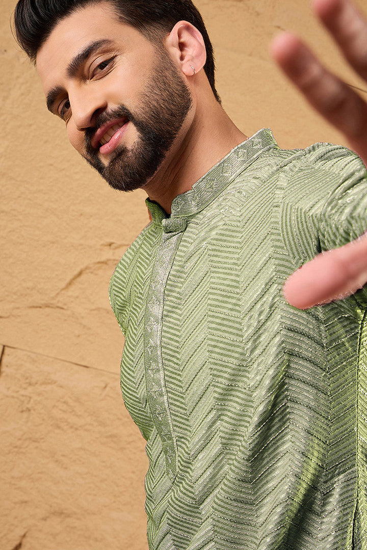 Mens Green Viscose Rayon Solid Embroidered Straight Kurta