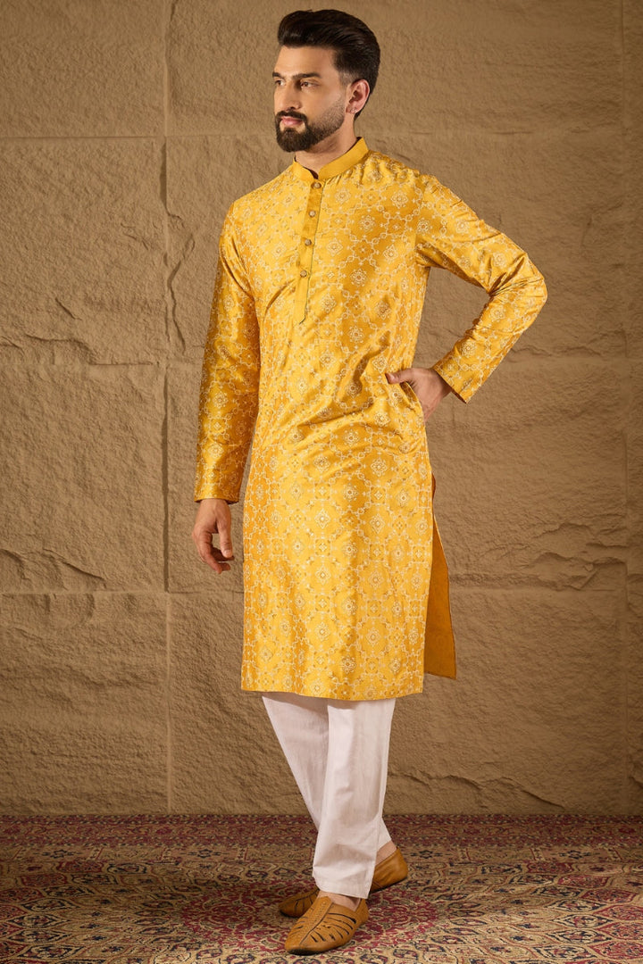 Mens Yellow Silk Geometric Printed Straight Kurta