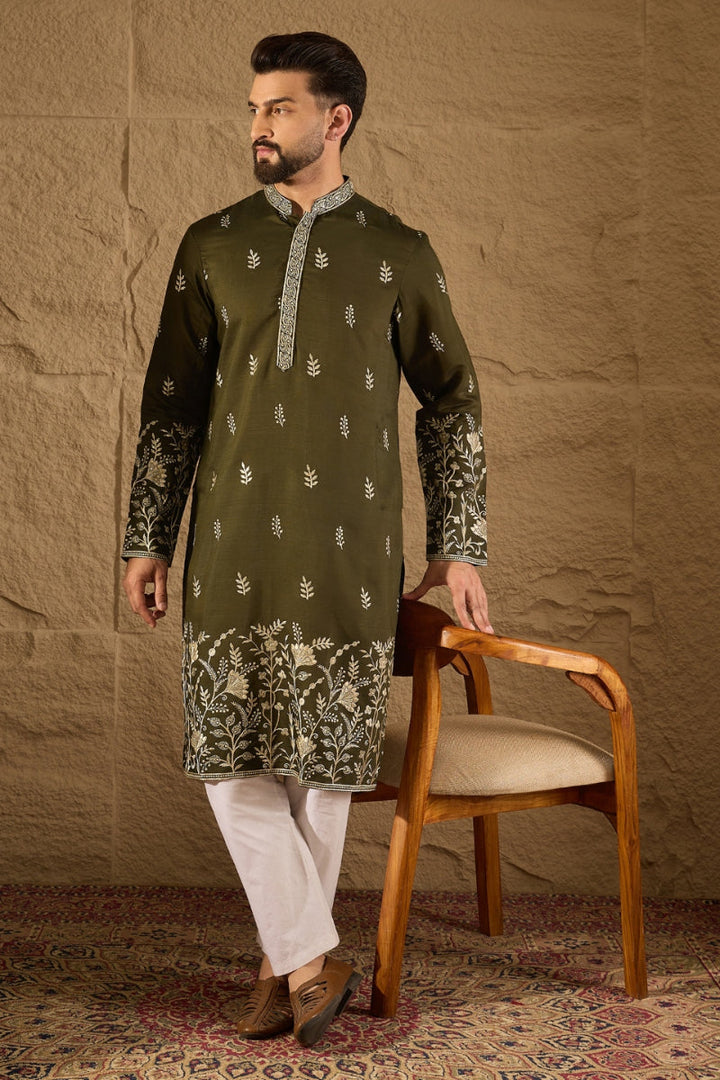 Mens Olive Vertican Solid Embroidered Straight Kurta