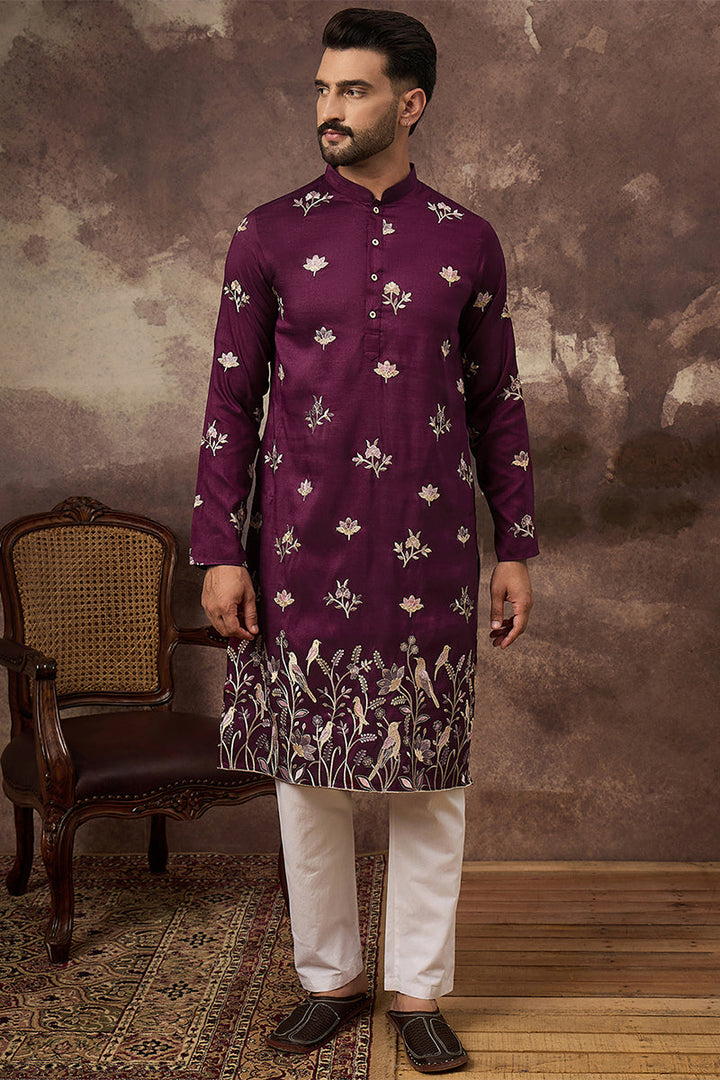 Mens Purple Silk Blend Solid Embroidered Straight Kurta