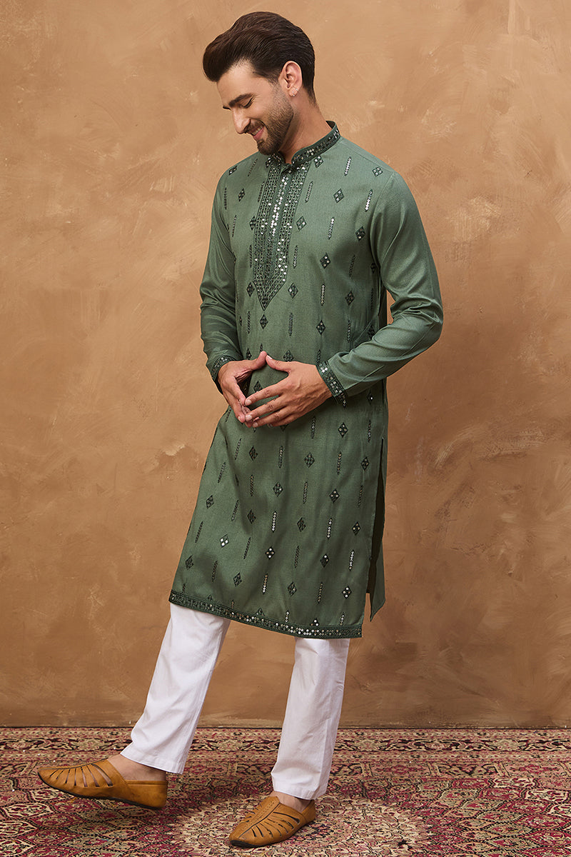 Mens Green Silk Blend Solid Embroidered Straight Kurta