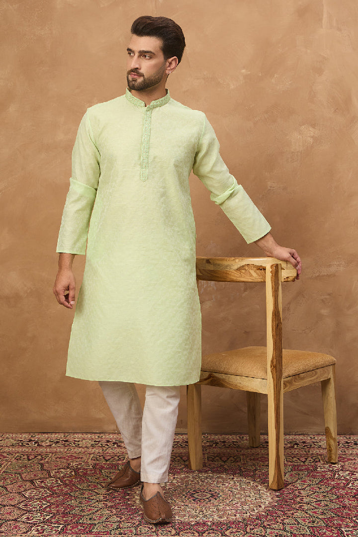 Mens Green Silk Blend Solid Embroidered Straight Kurta With Pant Set