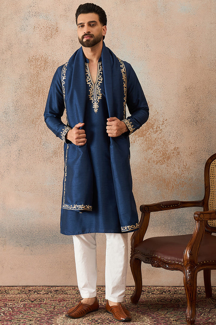 Mens Blue Silk Blend Solid Embroidered Kurta With Dupatta