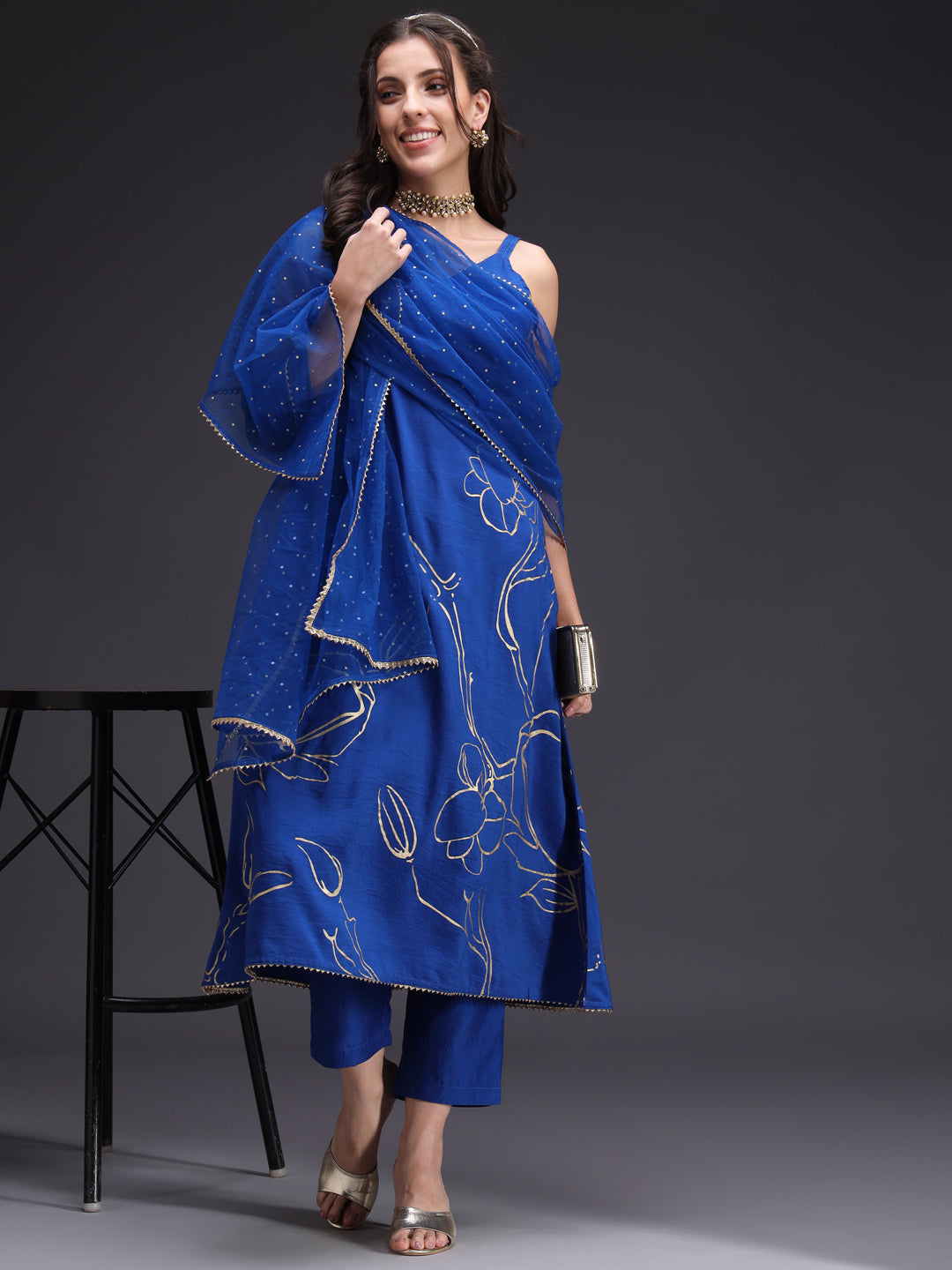 Blue-Silk-Blend-Printed-Regular-Gotta-Patti-3-Piece-Kurta-Set