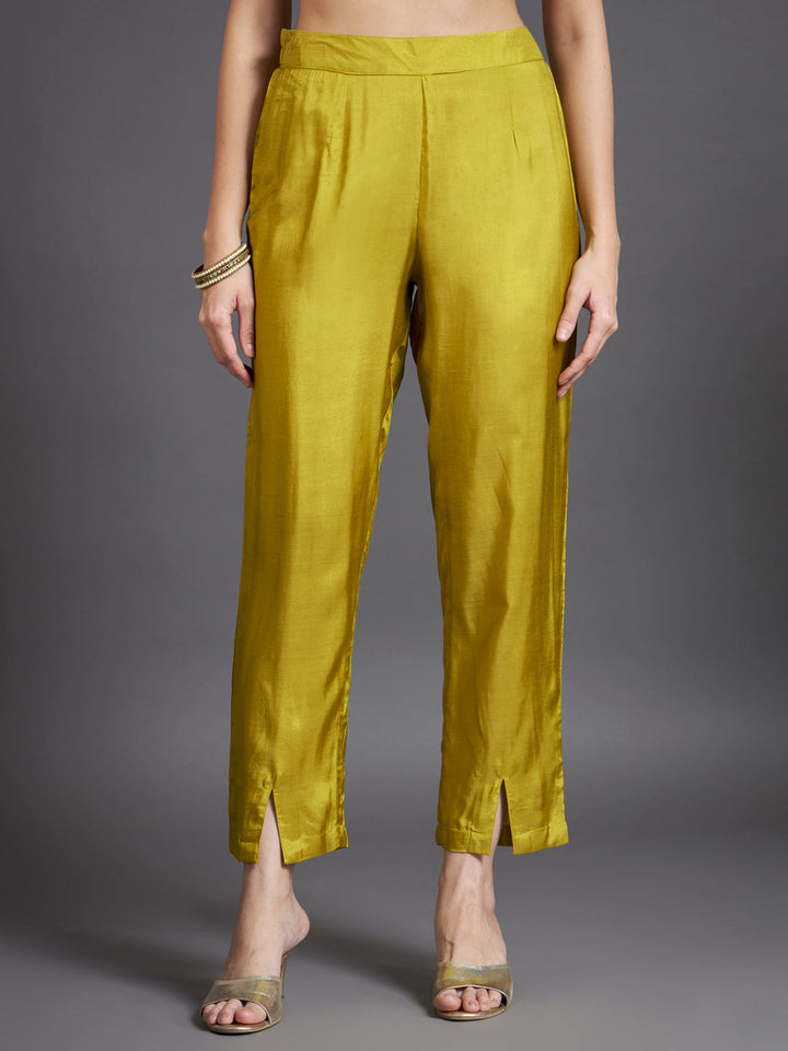 Mustard-Silk-Blend-V-Neck-2-Piece-Kurta-Set