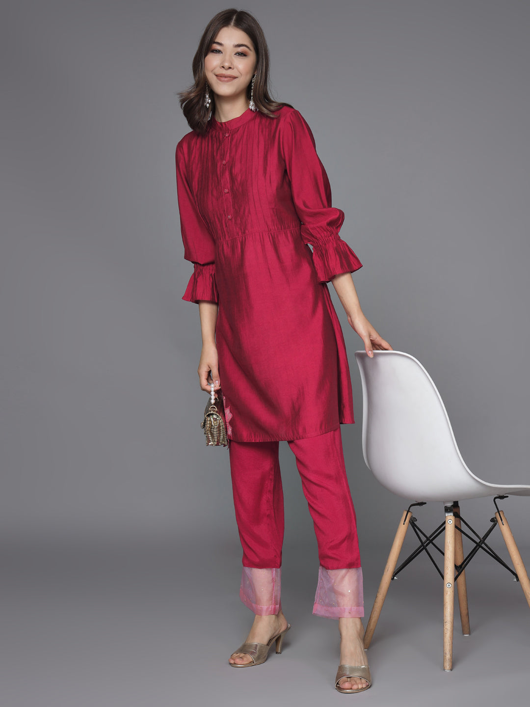 Red-Silk-Blend-Embroidered-2-Piece-Kurta-Set