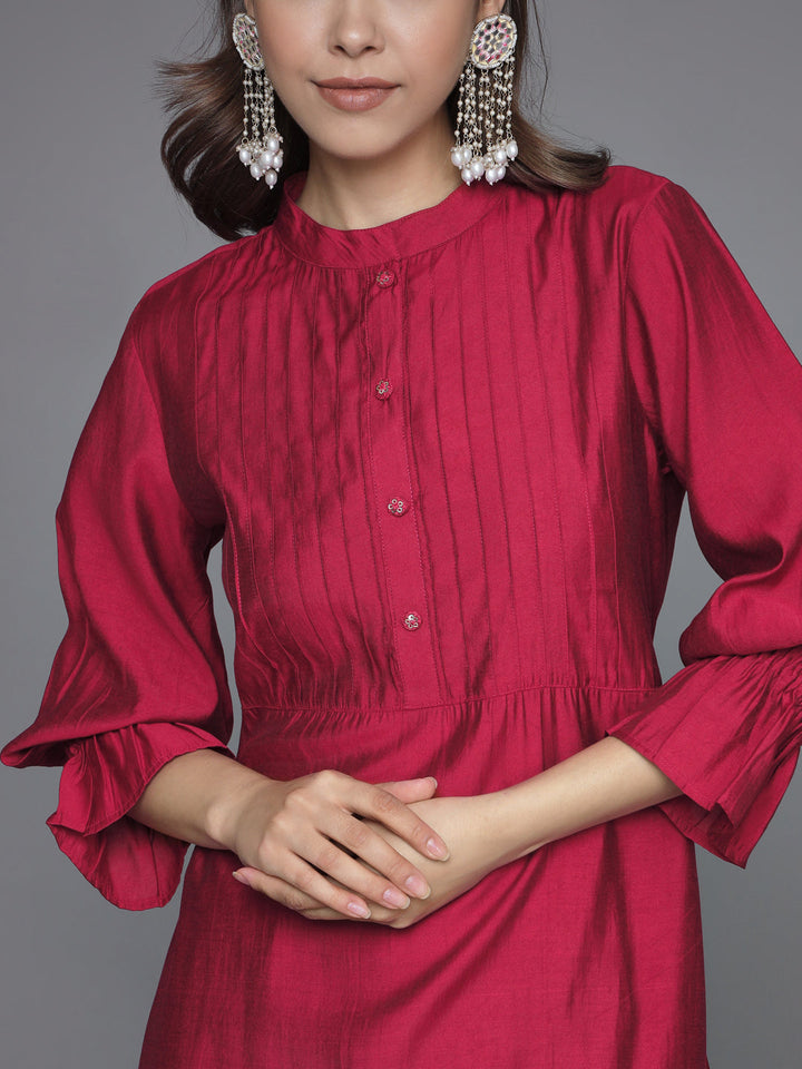 Red-Silk-Blend-Embroidered-2-Piece-Kurta-Set