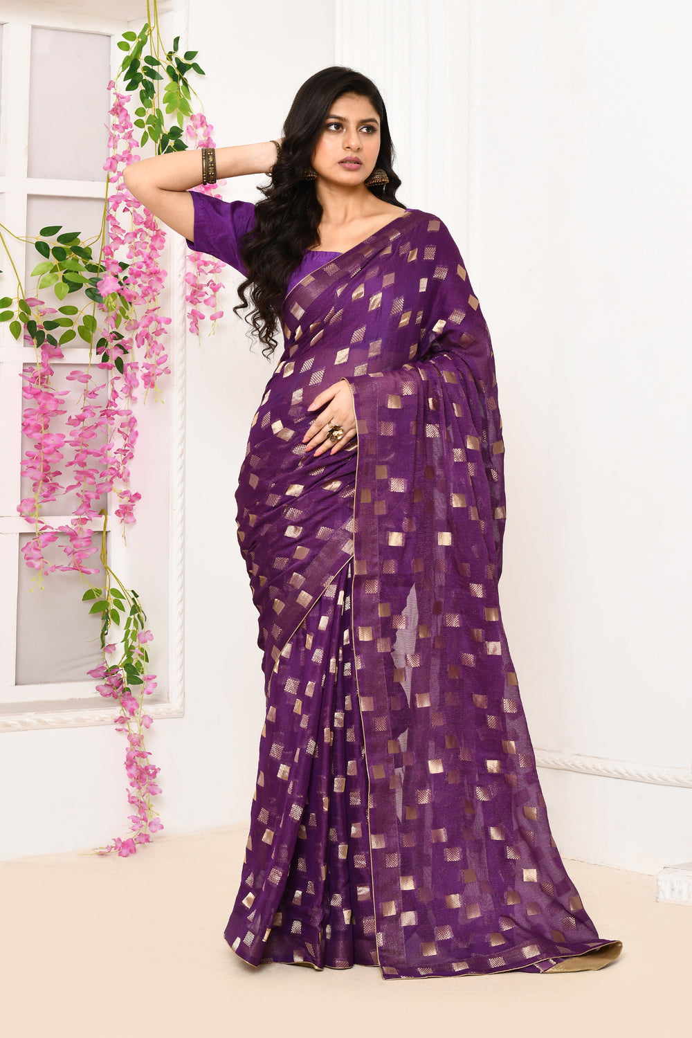 Magenta-Jute-Upada-Golden-Checker-Pattern-Saree