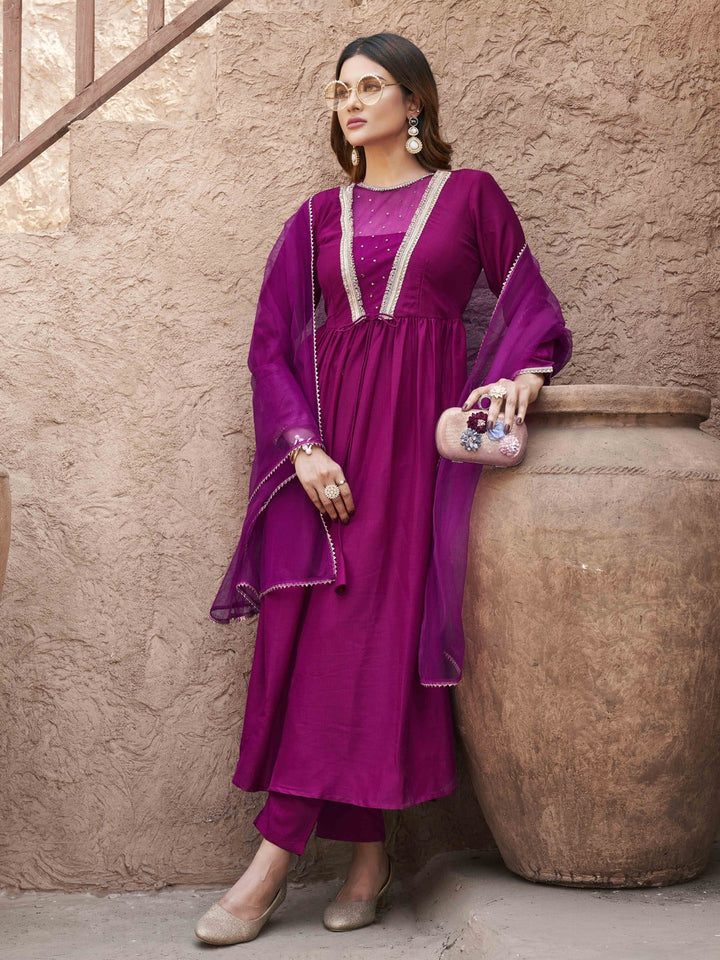 Magenta-Silk-Blend-Sequinns-Net-Patch-Gathered-3-Piece-Kurta-Set
