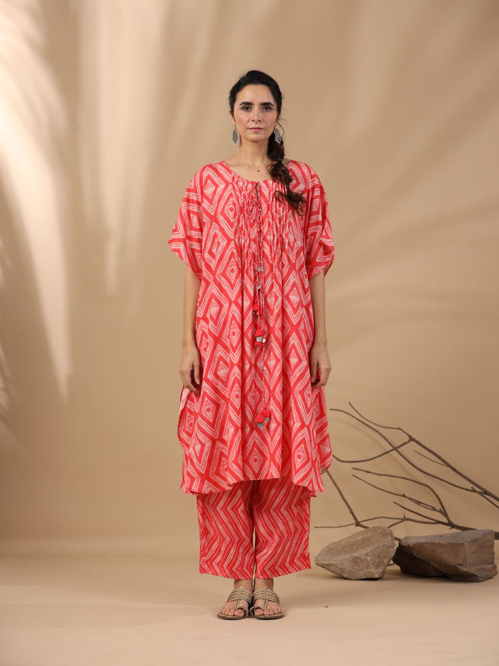 Malhari-Red-Muslin-Revati-Pintuck-Kaftan-2-Piece-Kurta-Set