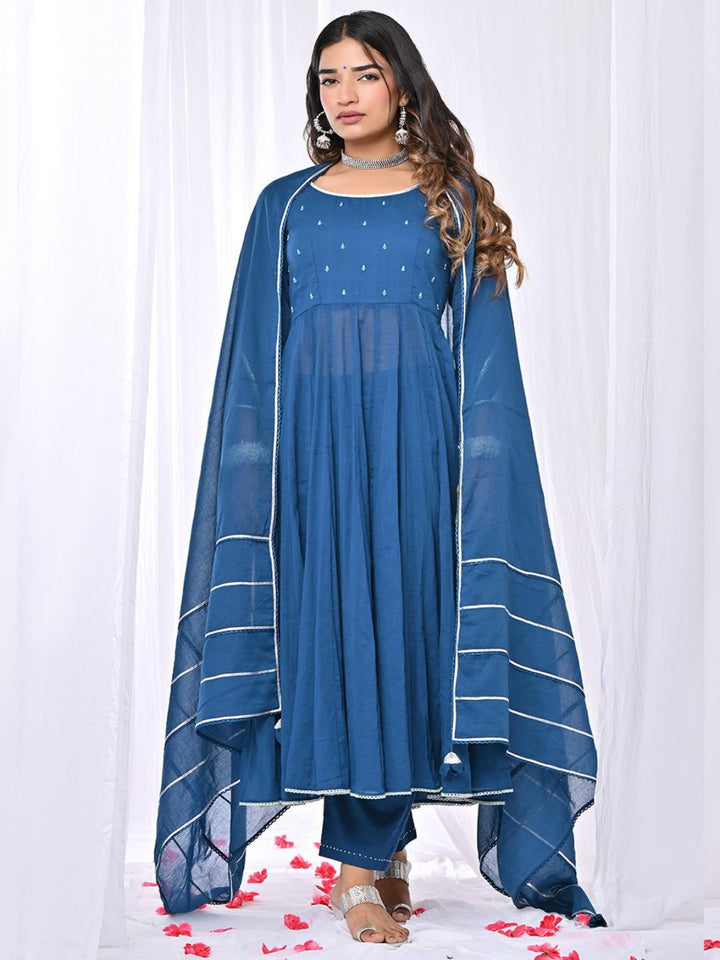 Manika-Kali-Anarkali-Set-Of-3